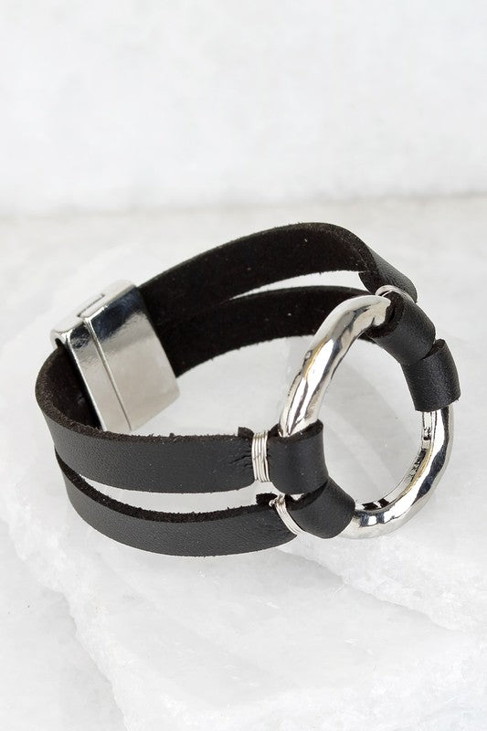 Leather bracelet with magnetic closure