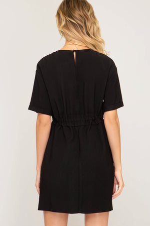 Short sleeve dress with waist tie