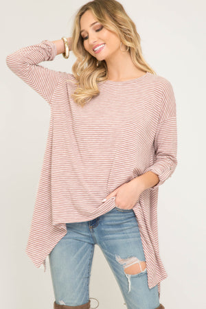 Woman roll up striped top
